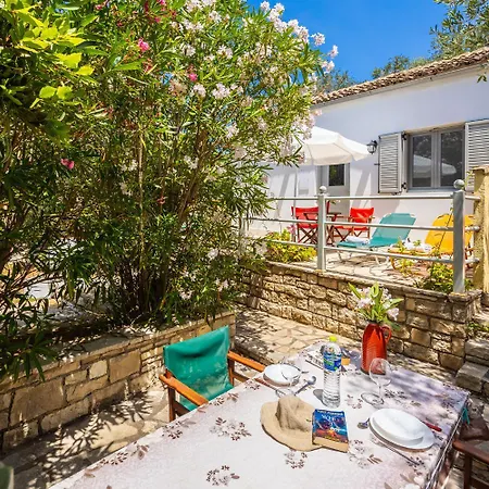 Eleni Cottage Longos  Exterior photo